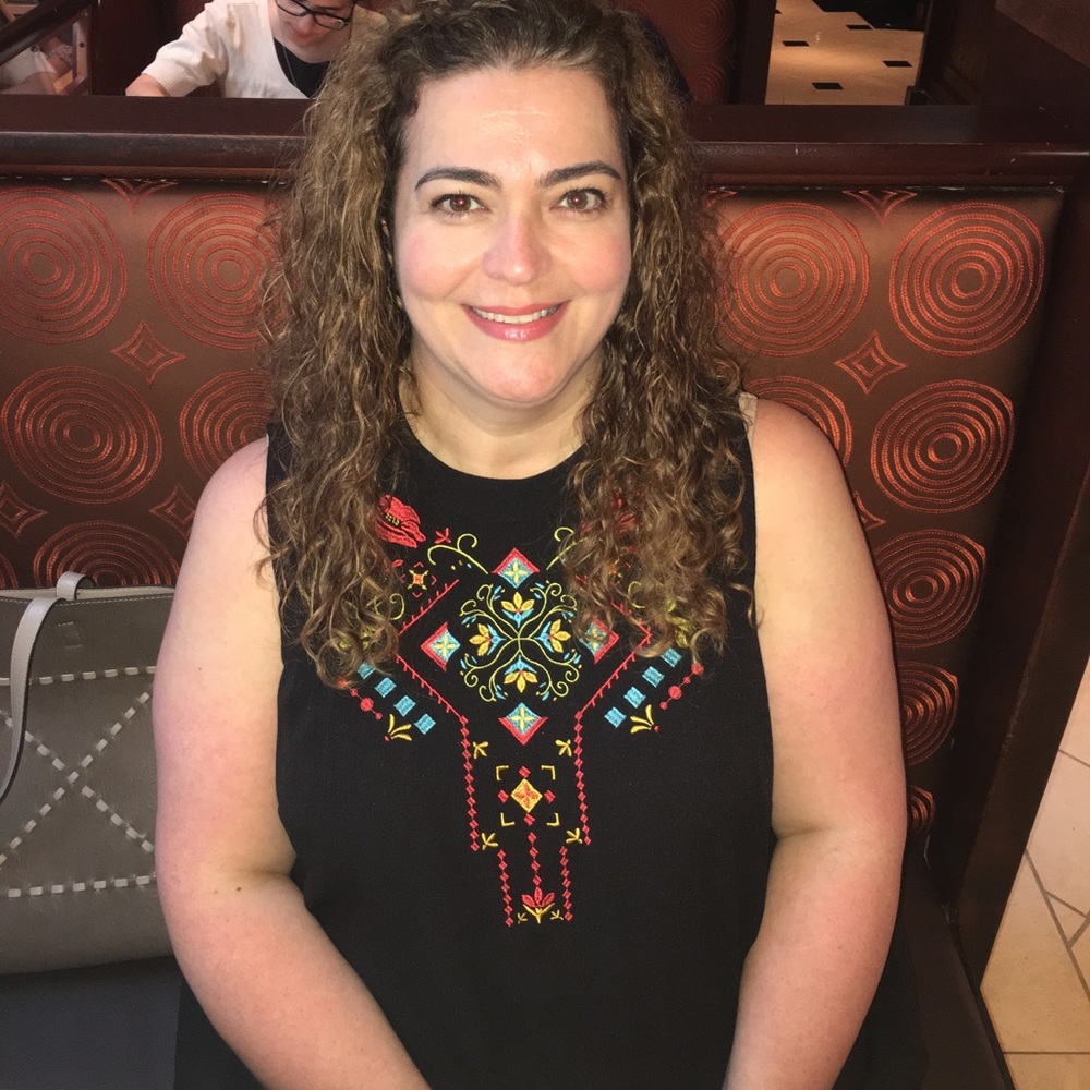 Meet your Posher, Adreyana